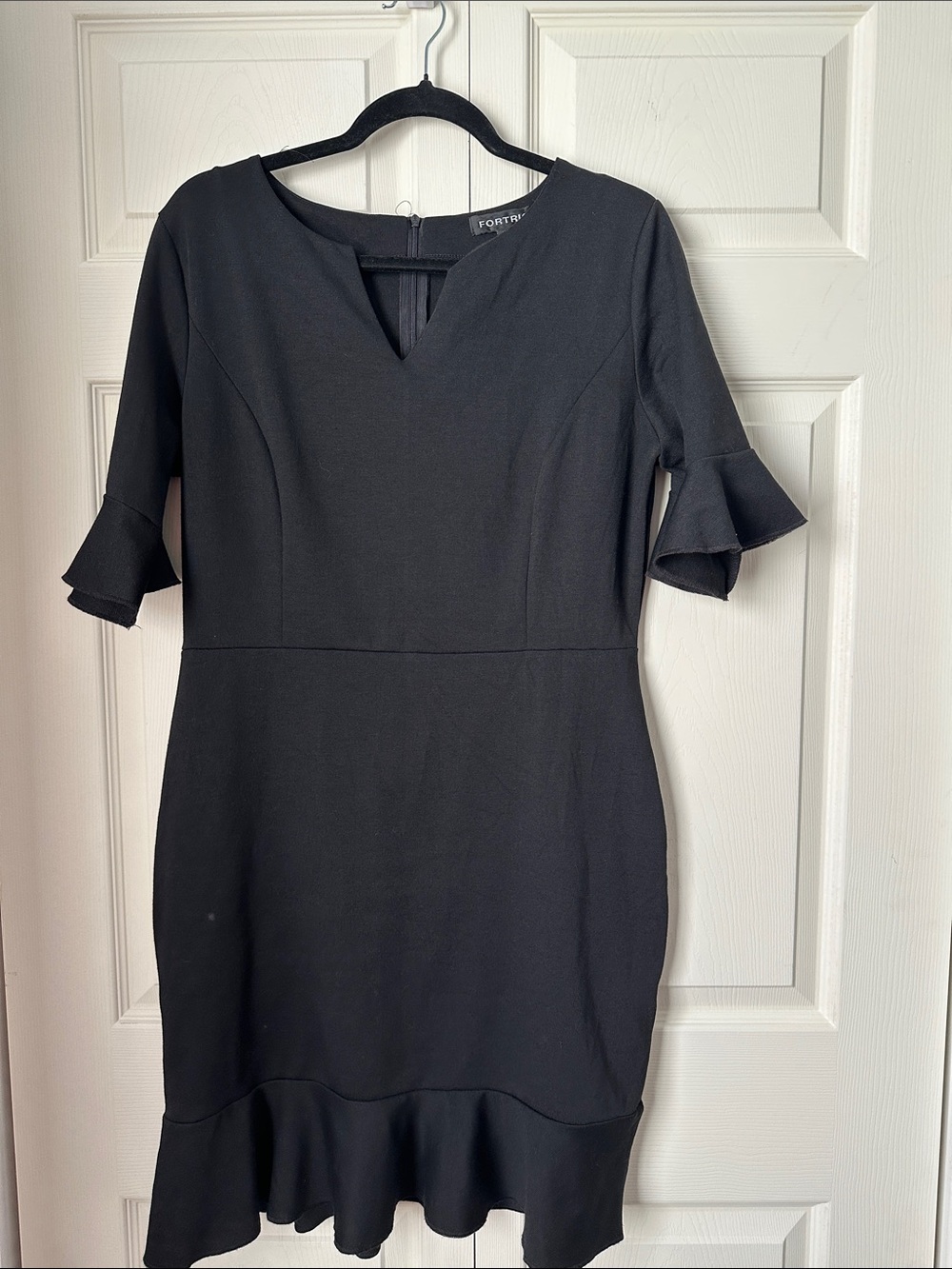 Fortric Black V-Neck Midi Dress with Ruffle Hem